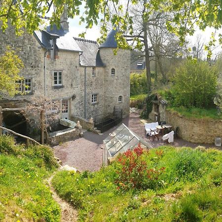 Moulin De La Bretonniere - Omaha Beach Aignerville Exterior photo